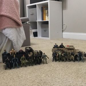 army men and  army trucks